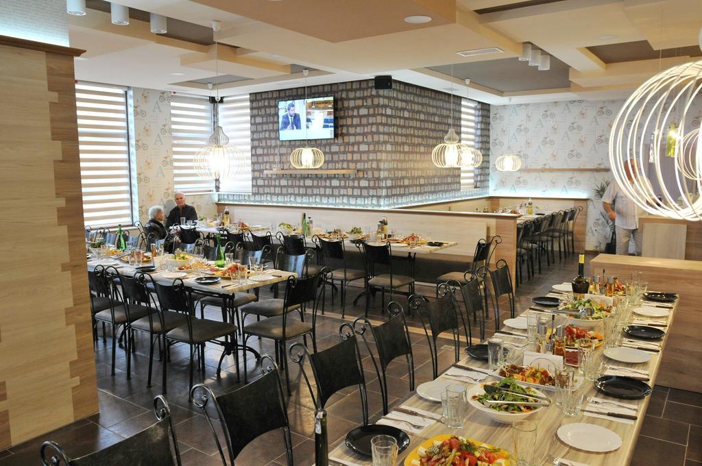 Diva Hotel Blagoevgrad Exterior foto